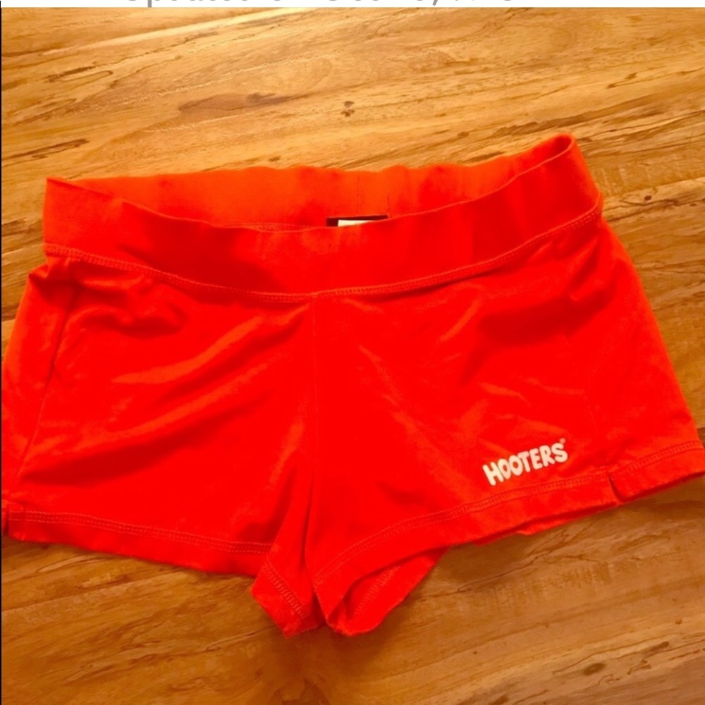 NEW!!! 🎊Orange Hooters shorts🌸🎊🎁
